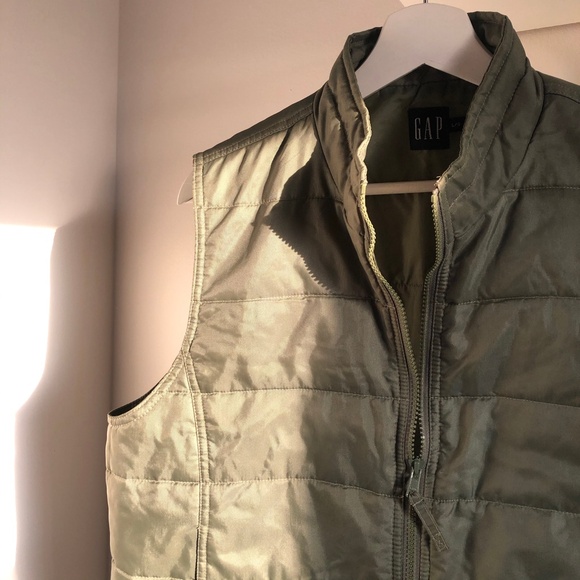 Vintage ☾⋆。GAP quilted vest - Picture 8 of 8